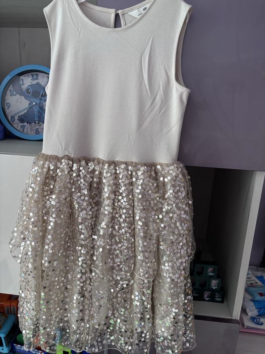 Детски рокли и жилетка