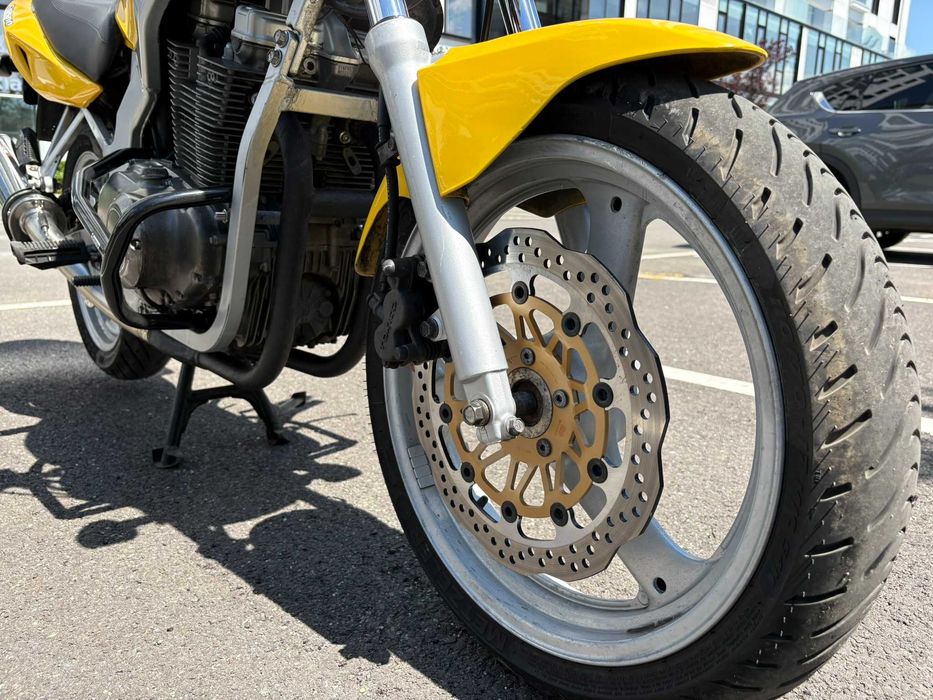 Suzuki GS500, in stare excelenta.