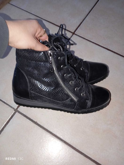 Нови дамски обувки