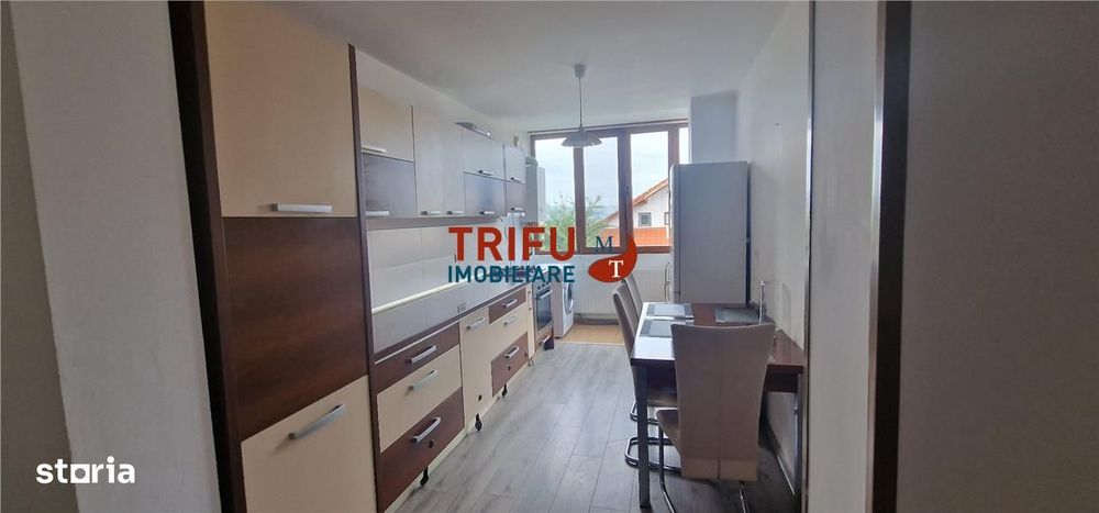 Apartament 3 camere de inchiriat zona Schit
