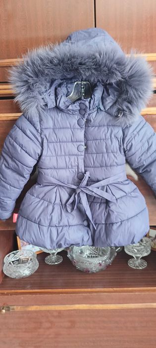 Зимняя куртка на девочку раз. 98
