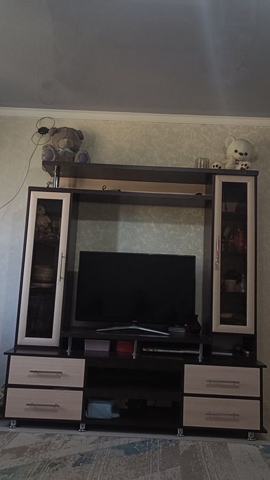 Стенка в гостиную