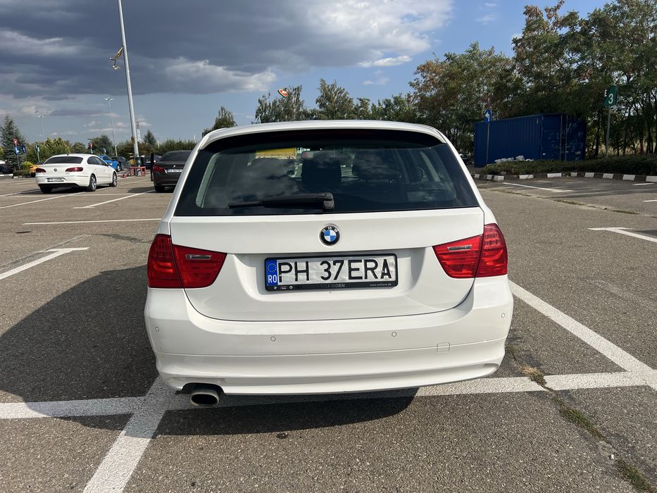 BMW Seria 3 2010 — imagine 4
