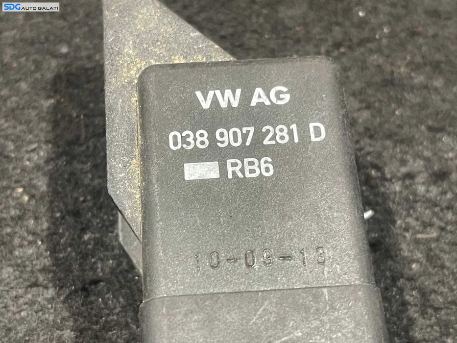 Releu Bujii Volkswagen Passat B6 2.0 TDI 2005 - 2010 Cod 038907281D 0281003038 [S0071]