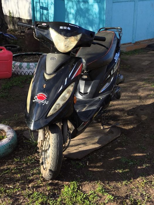 Продам скутер 80 кубов торг есть