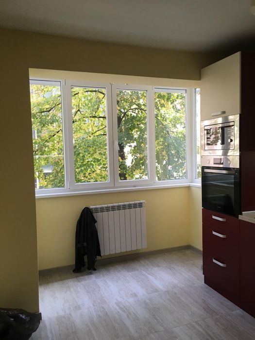 Дава се под наем Тристаен апартамент в София, Център - 100 кв.м за 800 € - Снимка #4