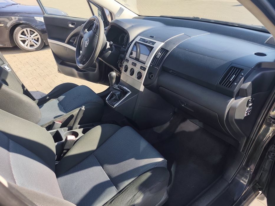 Toyota Corolla Verso 1.8i