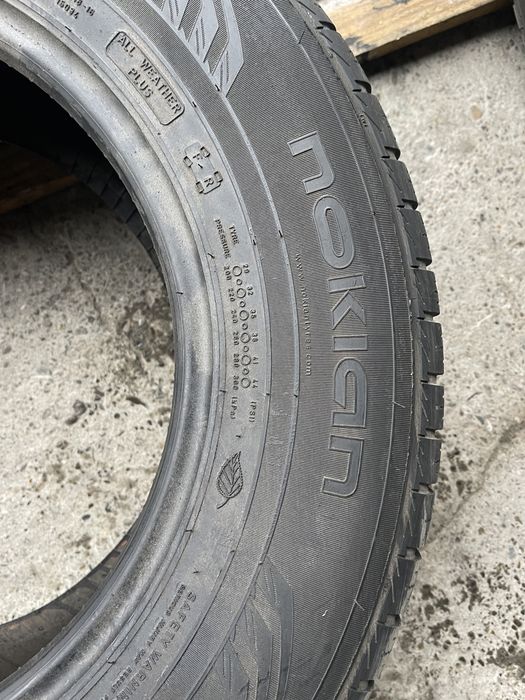 4 anvelope de iarna Nokian 215/70/15