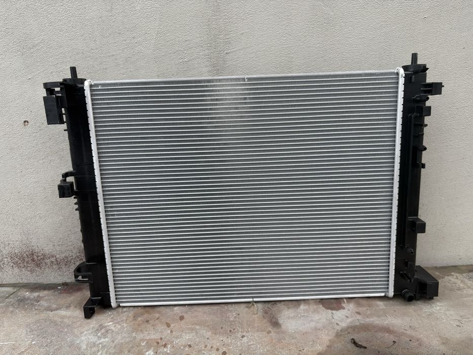 Radiator apa logan 3