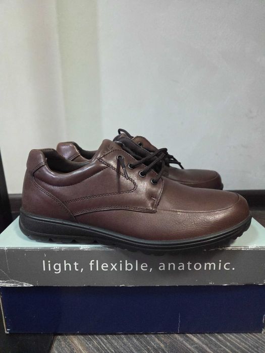 Мужские кожаные туфли