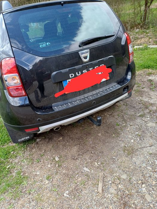 Vând Dacia Duster