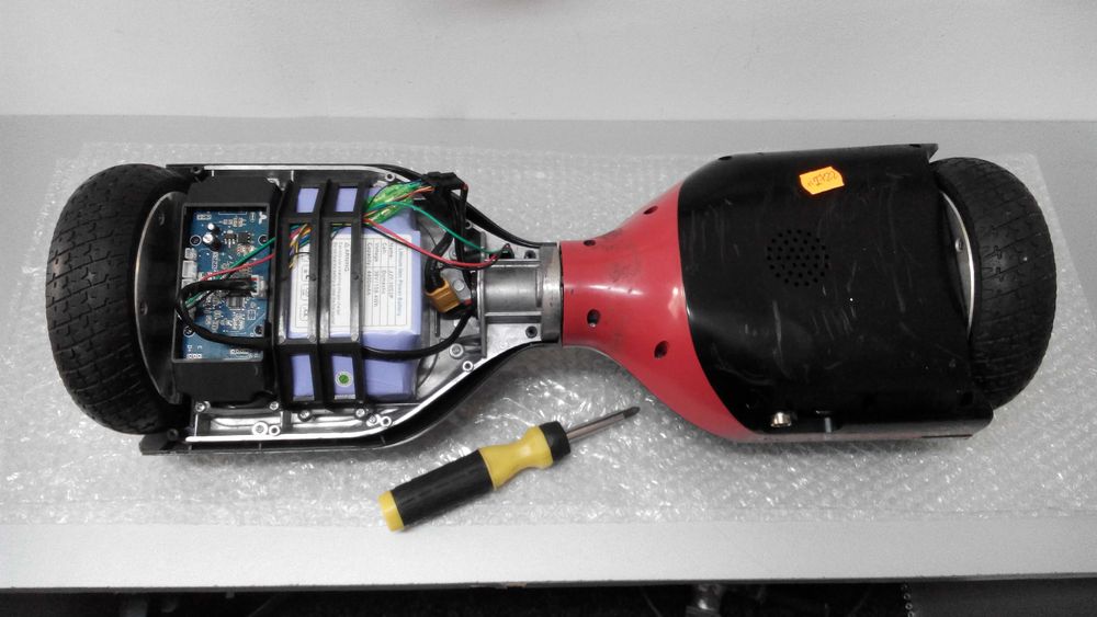 Reparatii trotinete electrice/hoverboard