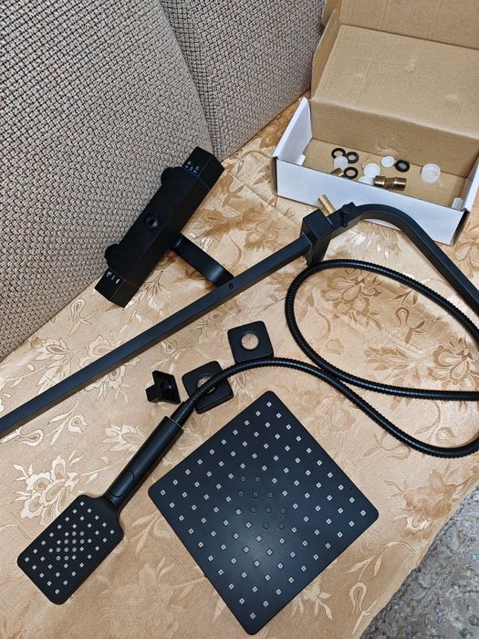 Душевой гарнитур с термостатом новый