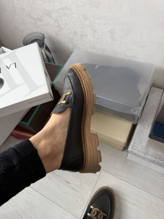 Продам лоферы 37 размер