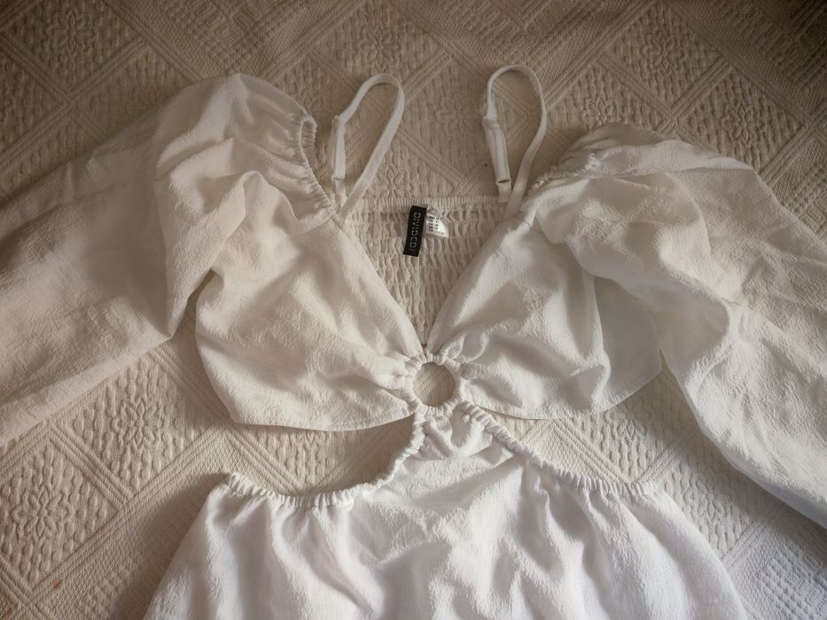 Rochie mărimea M, H&M Divided purtată o dată, impecabilă.