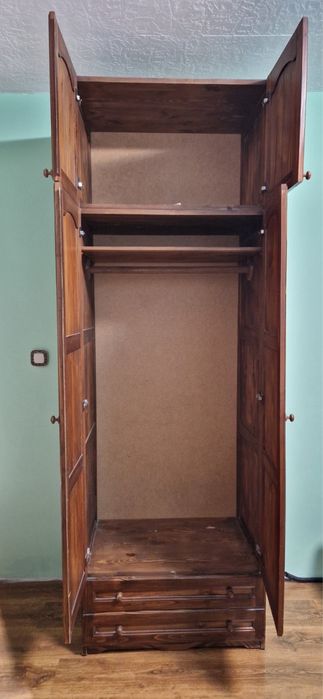 Гардероб с надстройка и шкаф