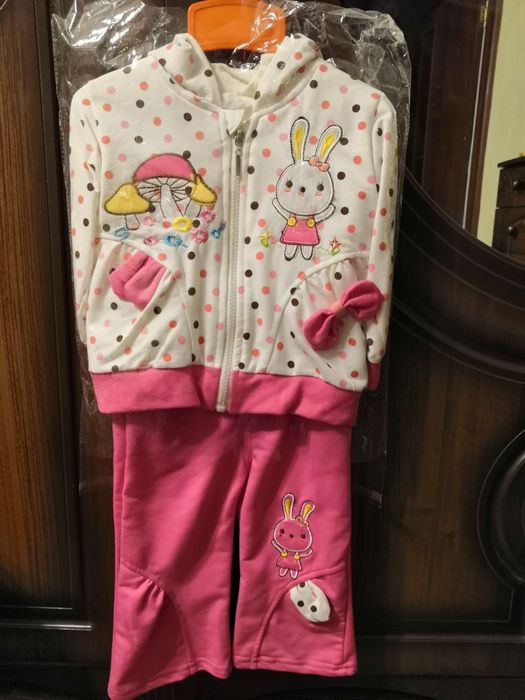 Новый костюмчик 1,5-3г