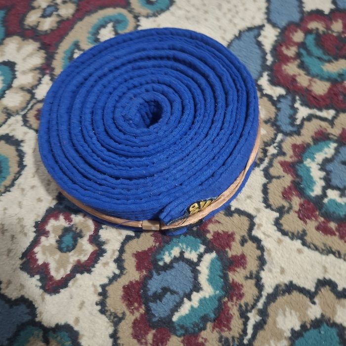 Пояс сини для дзюдо а также сайдет для самбо