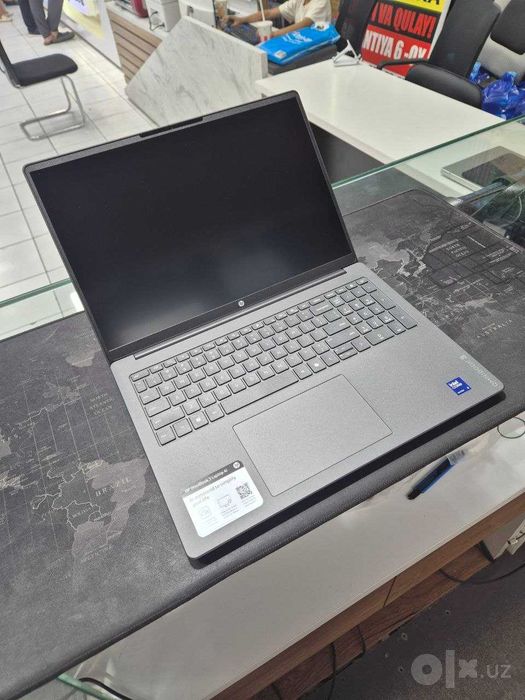 Hp Omnibook Laptop 3