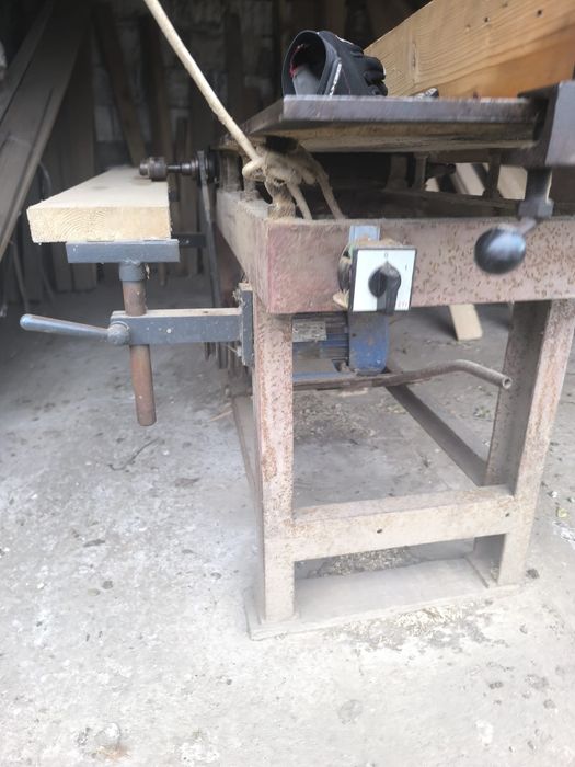 Abric/Mașină de rindeluit/rindea electrica lemn