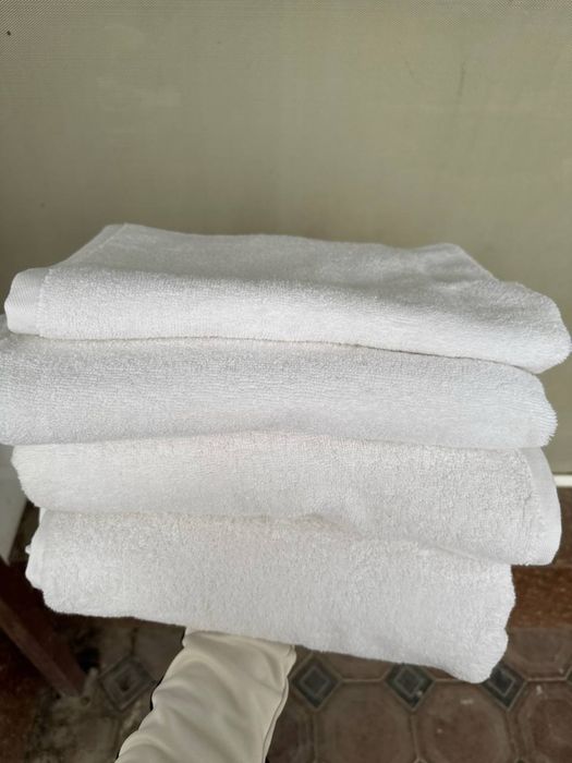 Maxbuslar kiyimi роба