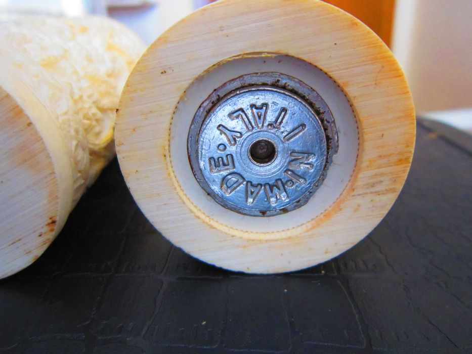 Луксозна Солница и Мелница за Черен Пипер Италия