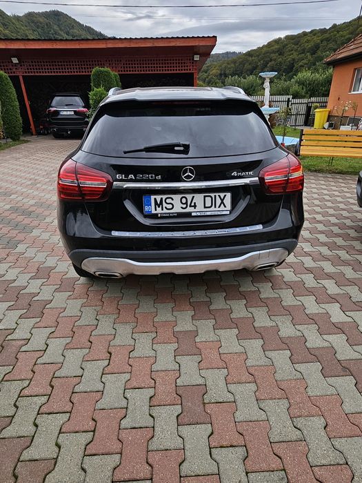 Mercedes GLa 220 2019
