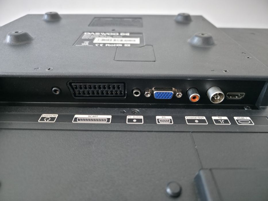 TV LED Daewoo 32” – cu telecomandă – stare foarte bună