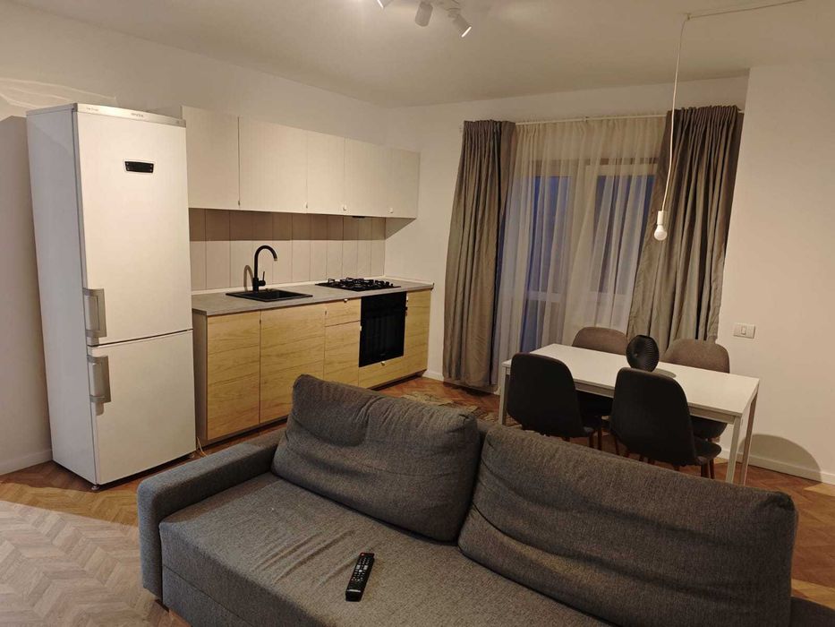 Închiriez apartament modern cu 3 camere – Brâncoveanu | Prima închiriere după renovare