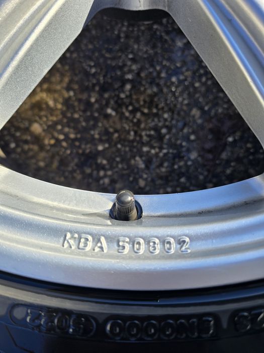 Джанти 18 цола за VW + всесезонни гуми Vredestein с Dot22