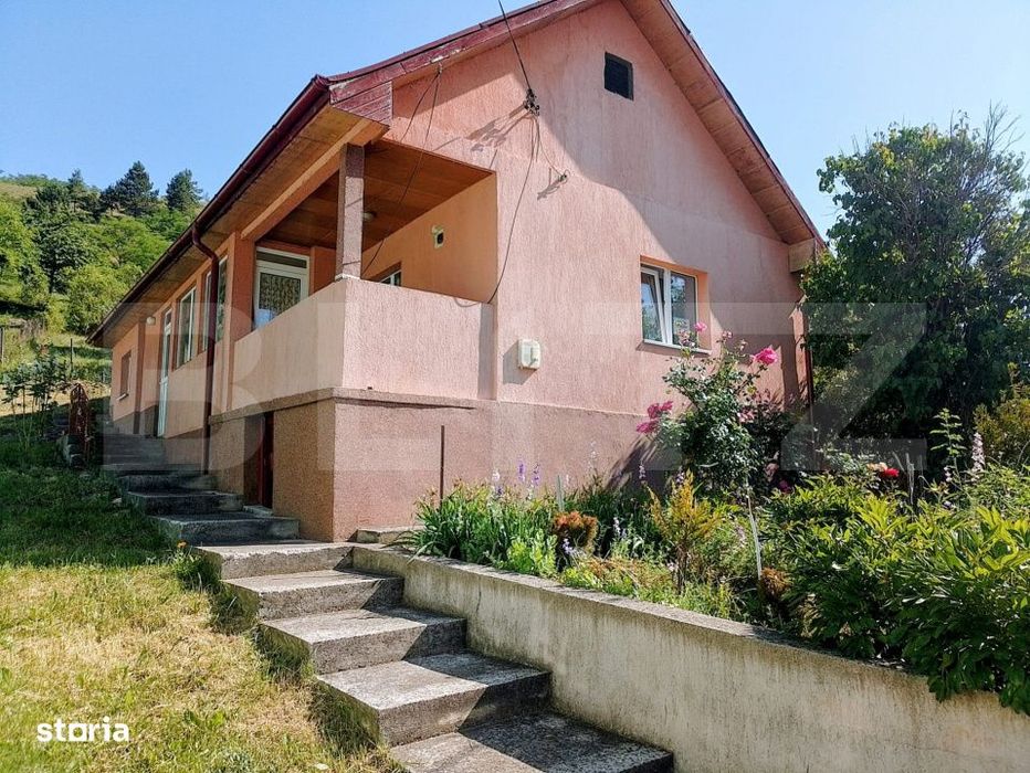Casa individuala solida si armonioasa, 55 mp, teren 830 mp, in Suceagu