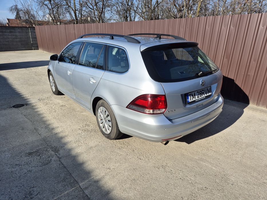 VOLKSWAGEN Golf 2011 — imagine 5