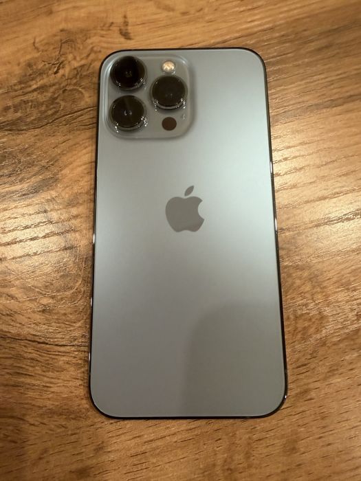 Продам iphone 13 Pro 256 gb