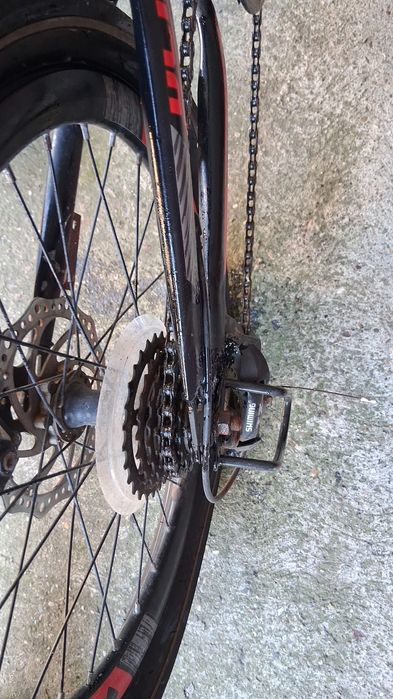 Vând bicicleta 18 inch