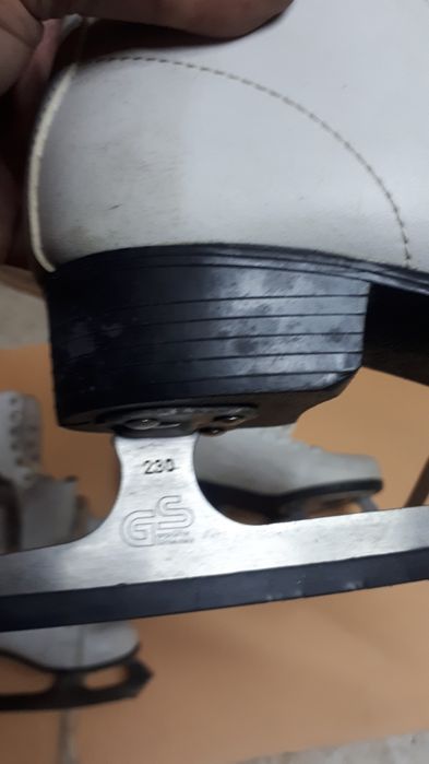 Коньки фигурные 5000