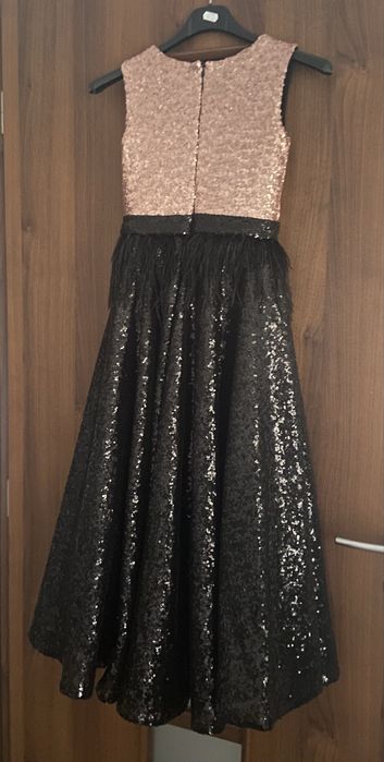 Rochiță elegantă pentru fetițe – 8 ani