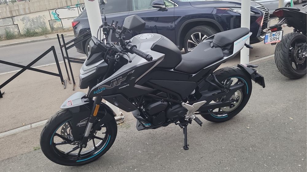 CFMoto 125 NK - A1 16ani motocicleta