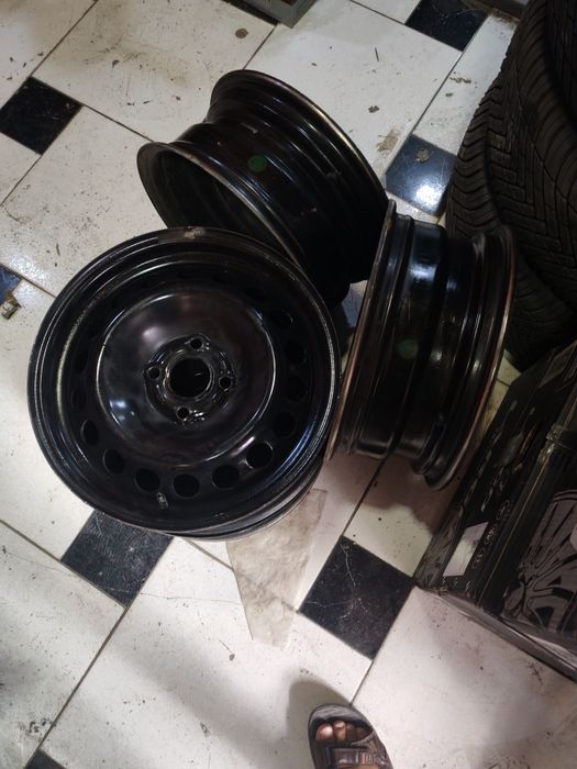15 Cobolt deska sotiladi. Bir kamplekt. 4 ta