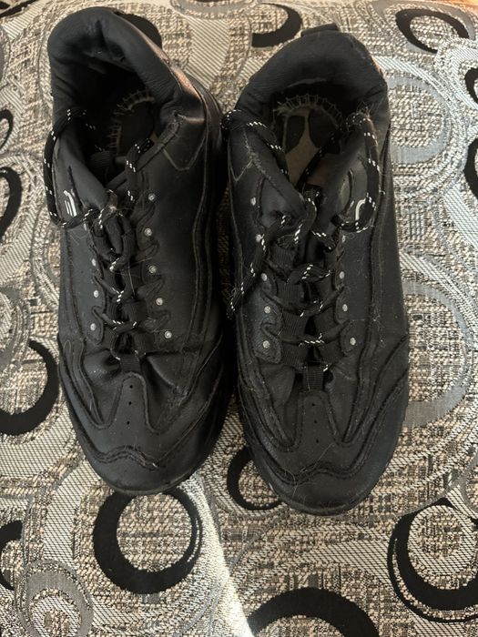 Отдам обувь ( разные размеры и модели )