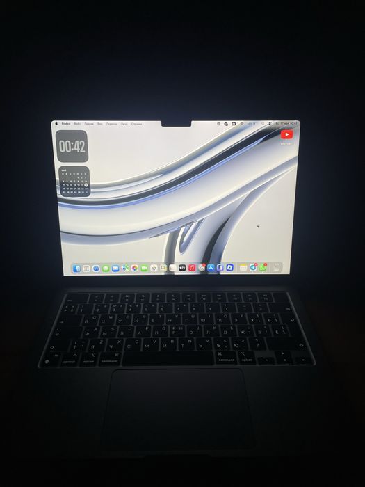 MacBook Air M2 13