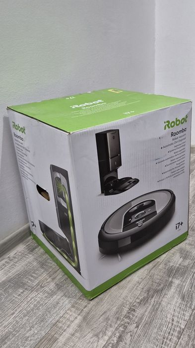 Robot aspirator iRobot Roomba i7+