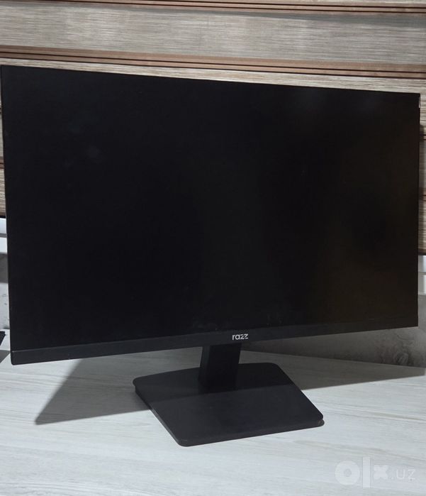 24" RAZZ 200hz  без рамки hdmi,, б.у.