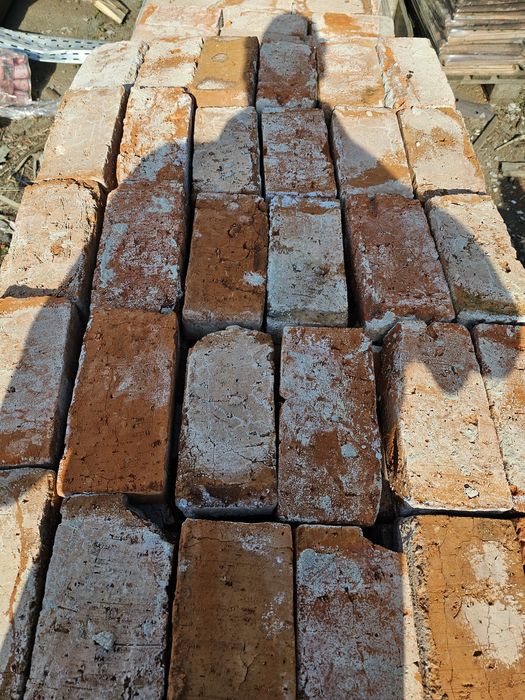 Vând boltar din beton
