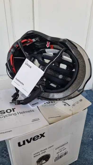 Casca bicicleta Uvex finale visor M noua