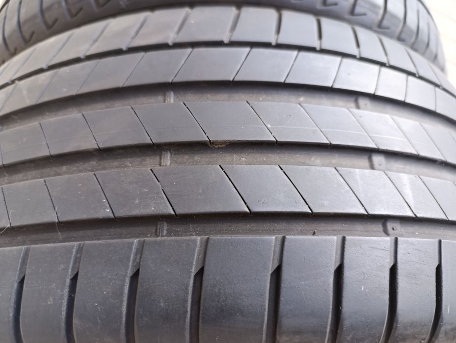 Летни гуми Bridgestone 245/45/19 Turanza T 005