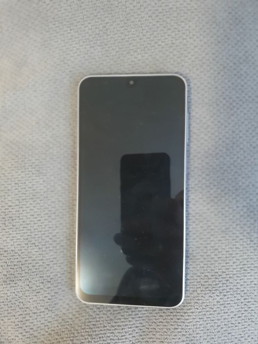 Продам самсунг А 17 новый