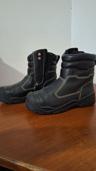 Мужская спец обувь