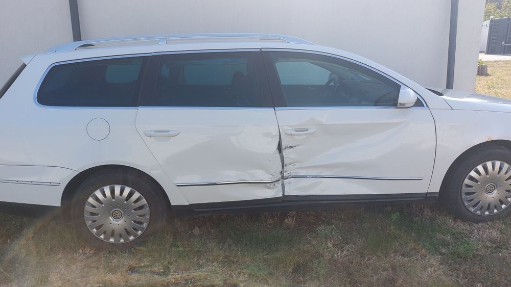 URGENT! Passat B6 break DSG An 2007 Avariat 1200 euro FIX. Nu are ITP