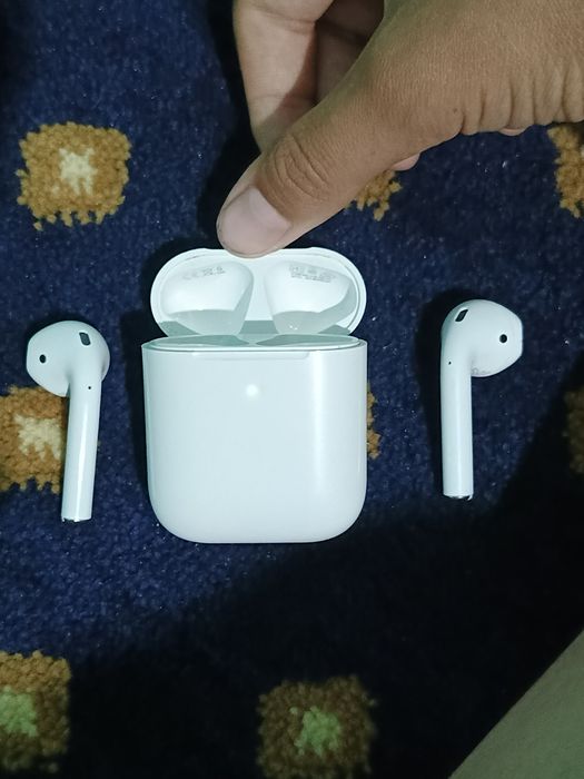наушник  аирподс сатилади