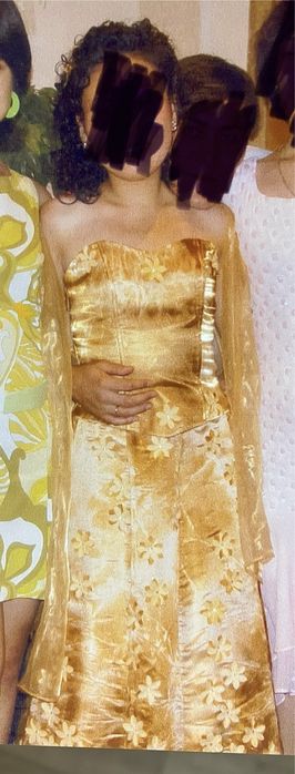 Платье вечернее